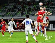 厄德高助力,切尔西豪取,不败金身,华体会体育app下载,华体会体育官网,华体会体育官方网站,华体会体育平台