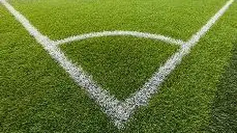 足球巨星C罗亲临白宫！乔治娜独家分享与特朗普总统的神秘会面瞬间！